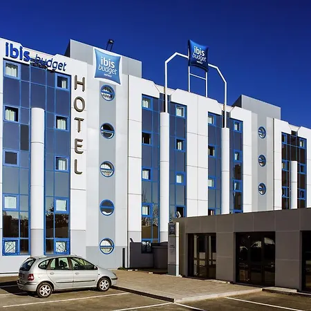 Ibis Budget Grigny Centre Hotel 2*