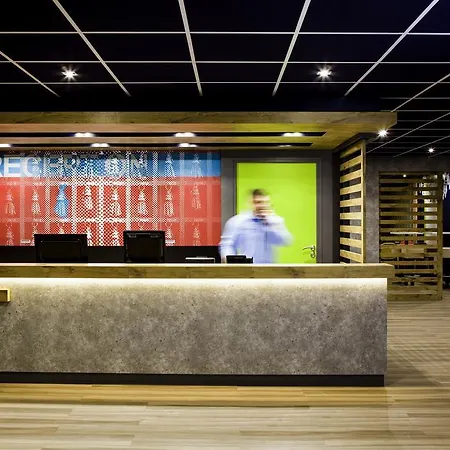 Hotel Ibis Budget Grigny Centre 2*
