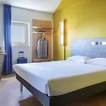 Ibis Budget Centre