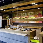 Hotel Ibis Budget Centre 2*