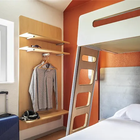 Ibis Budget Centre Отель