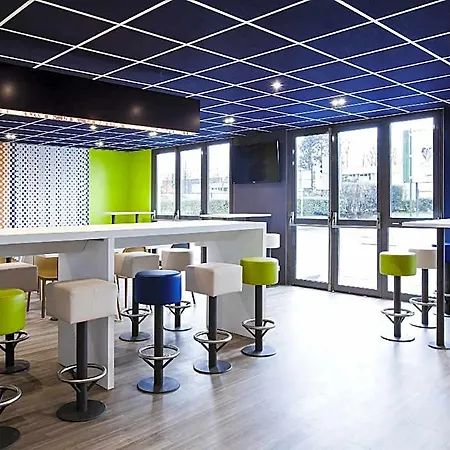 格里尼中心宜必思快捷酒店 2* 格里尼