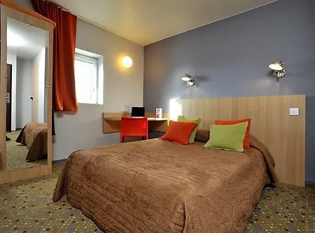 Ibis Budget Grigny Centre Otel 2*