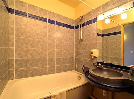 Ibis Budget Centre 2*