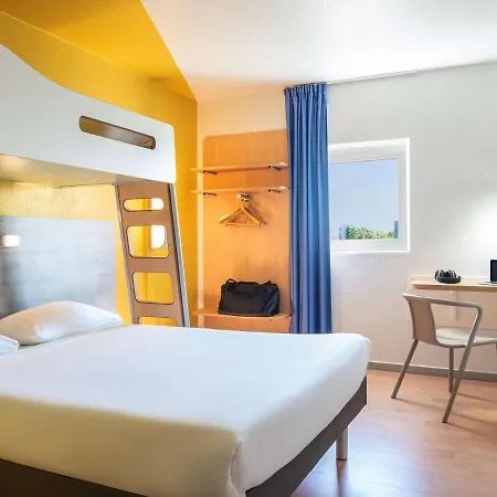 Ibis Budget Grigny Centre Hotel
