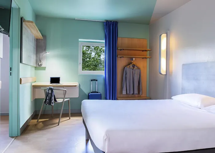 호텔 Ibis Budget Centre 2*