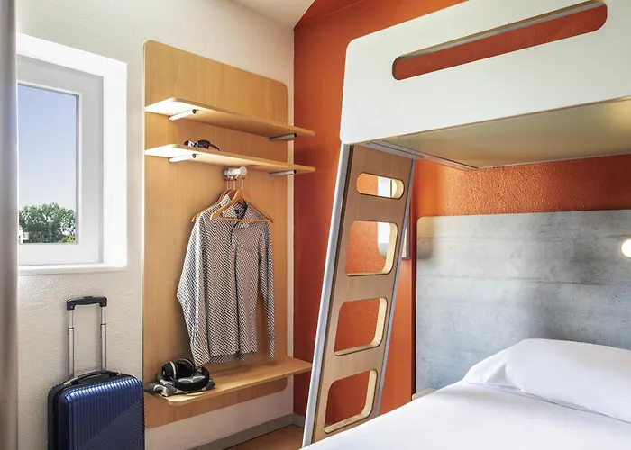 Ibis Budget Centre