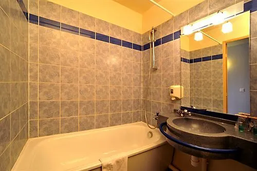 Ibis Budget Centre 2*