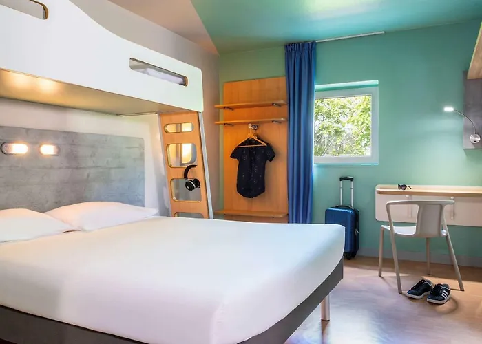 Ibis Budget Centre 2*