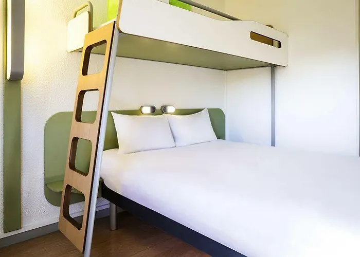 Ibis Budget Centre 2*
